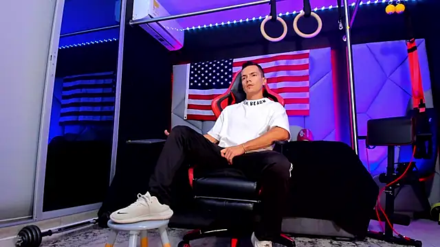 Snapshot of Aydenmiller96 chatting on October 8, 2025, 2:57 am Aydenmiller96 online show from October 8, 2025, 2:57 am