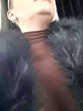 Snapshot of Dirtyfeelin chatting on December 4, 2024, 11:35 am Dirtyfeelin online show from December 4, 2024, 11:35 am