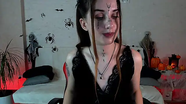 Snapshot of FranceskoJones chatting on October 31, 2025, 1:02 am FranceskoJones online show from October 31, 2025, 1:02 am