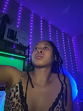 Snapshot of thebrattygoddess chatting on May 22, 2026, 11:08 am thebrattygoddess online show from May 22, 2026, 11:08 am