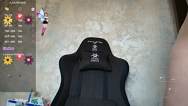 Snapshot of CherryLuv36 chatting on November 18, 2025, 8:39 am CherryLuv36 online show from November 18, 2025, 8:39 am