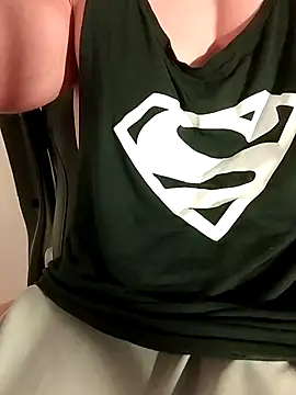 Snapshot of sexy_fit_guy_on_cam chatting on November 26, 2025, 6:24 am sexy fit guy on cam online show from November 26, 2025, 6:24 am