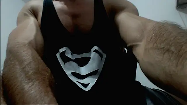 Snapshot of sexy_fit_guy_on_cam chatting on April 4, 2026, 4:35 pm sexy fit guy on cam online show from April 4, 2026, 4:35 pm