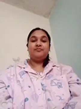 Snapshot of Indianbloom- chatting on November 16, 2025, 9:36 am Indianbloom- online show from November 16, 2025, 9:36 am