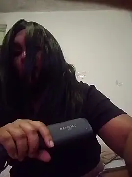 Snapshot of Indianbloom- chatting on December 2, 2025, 7:43 am Indianbloom- online show from December 2, 2025, 7:43 am