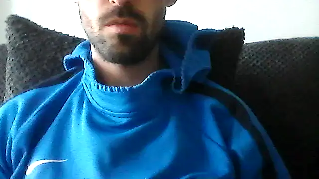Snapshot of juju156111 chatting on April 3, 2026, 4:13 pm juju156111 online show from April 3, 2026, 4:13 pm