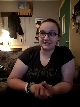 ZeTurtleMaster online show from December 23, 2024, 12:14 am