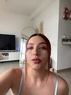 Anavi  online show from February 3, 2026, 9:31 pm