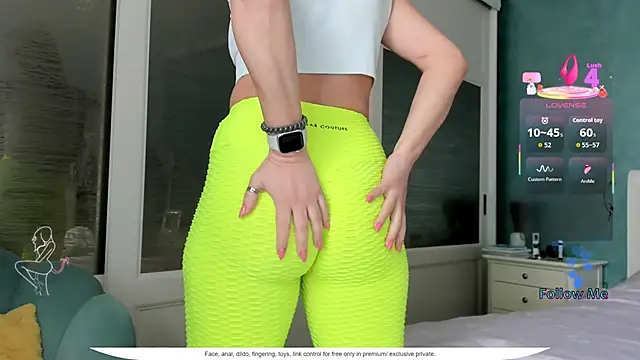 Snapshot of bigkiss4u_carla chatting on March 5, 2026, 10:23 am bigkiss4u carla online show from March 5, 2026, 10:23 am