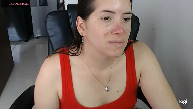 Snapshot of spicey_latina chatting on May 31, 2026, 4:46 pm spicey latina online show from May 31, 2026, 4:46 pm