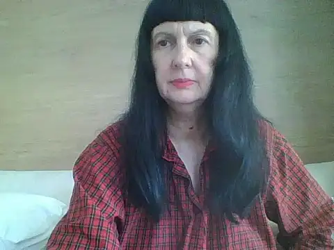 Snapshot of MelanyBanks chatting on June 5, 2026, 6:51 am MelanyBanks online show from June 5, 2026, 6:51 am