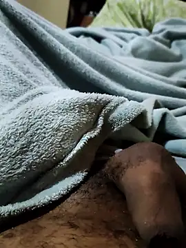 mineirinhosedutor2210 online show from January 8, 2026, 4:18 am