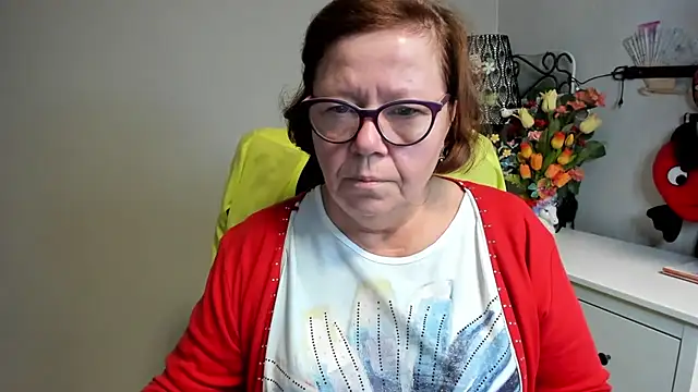 Adelewildx online show from June 11, 2026, 3:47 am