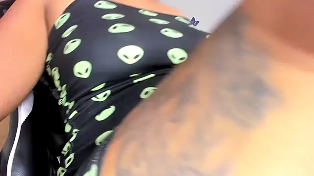 Snapshot of darsha_sahu chatting on November 18, 2025, 12:37 am darsha sahu online show from November 18, 2025, 12:37 am