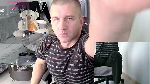 Snapshot of Maribor chatting on November 5, 2025, 1:03 pm Maribor online show from November 5, 2025, 1:03 pm