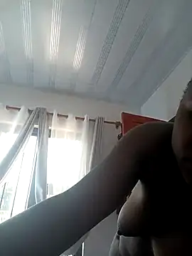 Sweetlolly92 online show from November 15, 2025, 1:04 pm