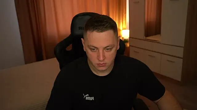 Snapshot of David_Doc chatting on September 17, 2025, 11:56 am David Doc online show from September 17, 2025, 11:56 am