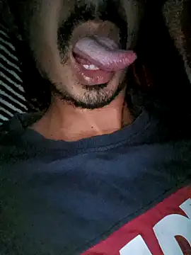 dreamtoungelick69 online show from November 9, 2025, 4:55 pm