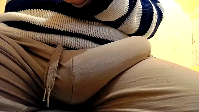 Snapshot of gae89tano chatting on March 4, 2026, 10:50 pm gae89tano online show from March 4, 2026, 10:50 pm