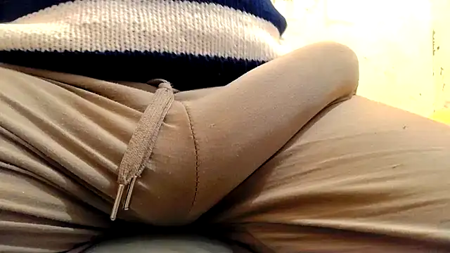 Snapshot of gae89tano chatting on March 5, 2026, 10:59 pm gae89tano online show from March 5, 2026, 10:59 pm