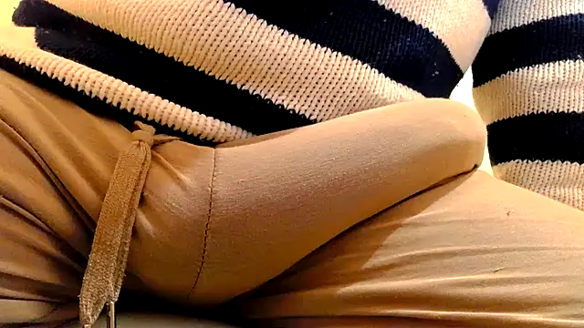 Snapshot of gae89tano chatting on March 11, 2026, 10:20 am gae89tano online show from March 11, 2026, 10:20 am