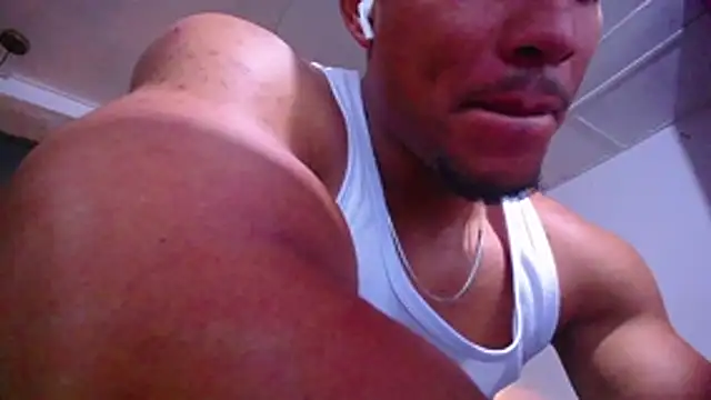 Snapshot of teddyfit19cm chatting on July 9, 2026, 1:21 pm teddyfit19cm online show from July 9, 2026, 1:21 pm
