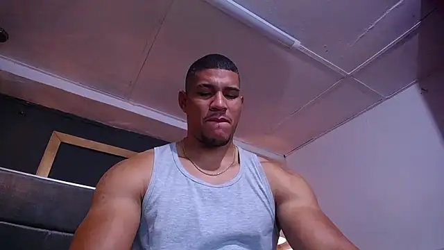 Snapshot of teddyfit19cm chatting on June 14, 2026, 1:23 pm teddyfit19cm online show from June 14, 2026, 1:23 pm