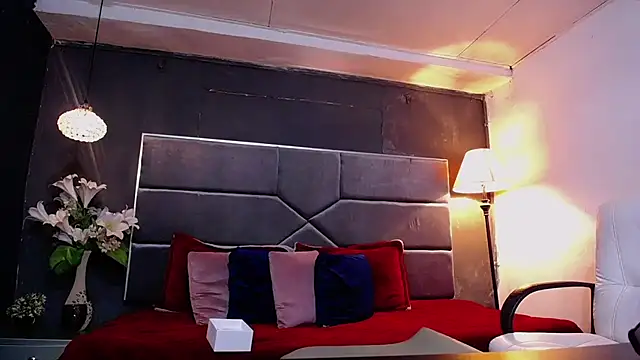 Snapshot of teddyfit19cm chatting on October 9, 2025, 2:06 pm teddyfit19cm online show from October 9, 2025, 2:06 pm