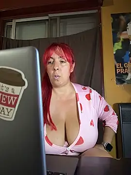 Snapshot of sofy_alone chatting on November 16, 2025, 2:27 am sofy alone online show from November 16, 2025, 2:27 am