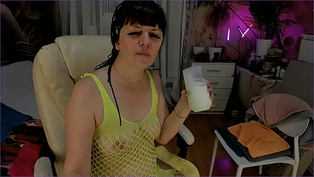 Snapshot of Cutie_orgasm chatting on July 4, 2026, 7:07 pm Cutie orgasm online show from July 4, 2026, 7:07 pm