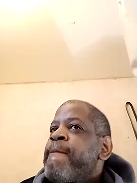 Snapshot of alfiebrown007 chatting on March 16, 2025, 8:32 am alfiebrown007 online show from March 16, 2025, 8:32 am