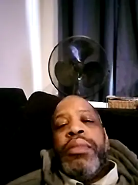 Snapshot of alfiebrown007 chatting on February 26, 2026, 9:20 am alfiebrown007 online show from February 26, 2026, 9:20 am