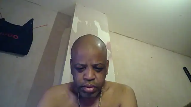 Snapshot of alfiebrown007 chatting on March 21, 2025, 1:13 am alfiebrown007 online show from March 21, 2025, 1:13 am