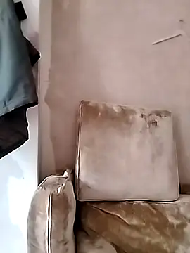 Snapshot of alfiebrown007 chatting on November 27, 2025, 9:43 am alfiebrown007 online show from November 27, 2025, 9:43 am