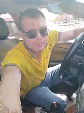 Smallnipples online show from April 26, 2026, 6:43 am