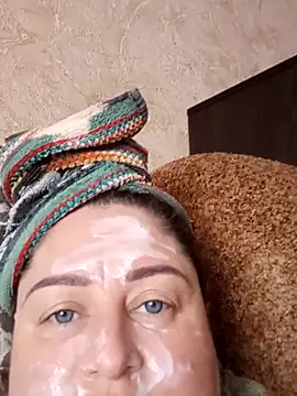 Snapshot of Amy_August chatting on December 5, 2025, 9:19 am Amy August online show from December 5, 2025, 9:19 am