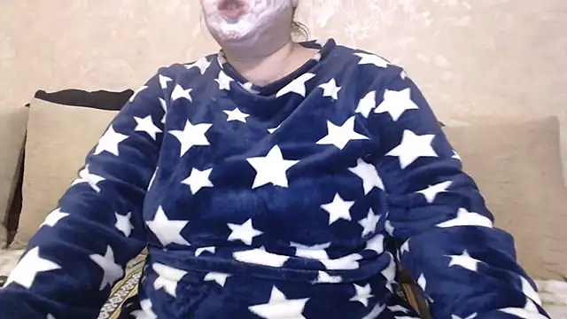 Snapshot of Amy_August chatting on November 14, 2025, 8:56 pm Amy August online show from November 14, 2025, 8:56 pm