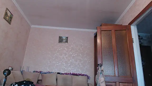 Amy August online show from January 18, 2026, 9:46 am