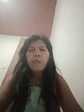Snapshot of TropicalFlower chatting on June 14, 2026, 7:15 pm TropicalFlower online show from June 14, 2026, 7:15 pm