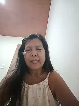 Snapshot of TropicalFlower chatting on June 17, 2026, 7:57 pm TropicalFlower online show from June 17, 2026, 7:57 pm