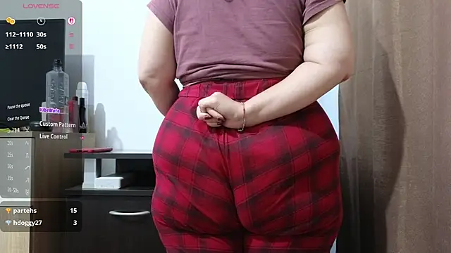 BBW MILF 4U online show from July 10, 2026, 7:41 am