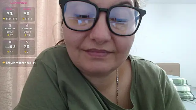 BBW MILF 4U online show from July 25, 2026, 9:17 am