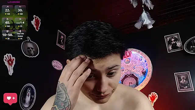 girl intense444 online show from October 24, 2025, 12:59 pm