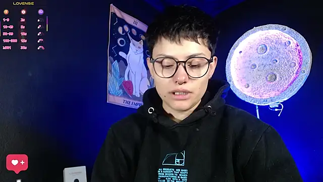 girl intense444 online show from March 10, 2026, 1:15 pm