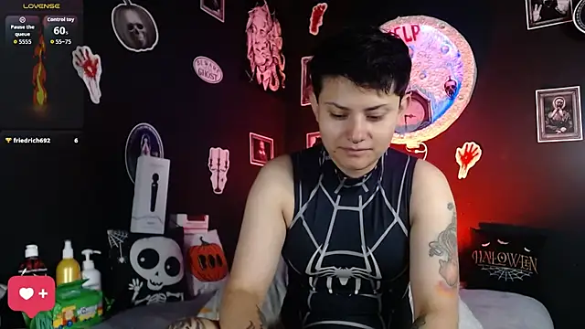 girl intense444 online show from October 17, 2025, 12:51 pm