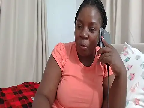 Snapshot of Deliciousgal chatting on August 6, 2026, 4:57 pm Deliciousgal online show from August 6, 2026, 4:57 pm