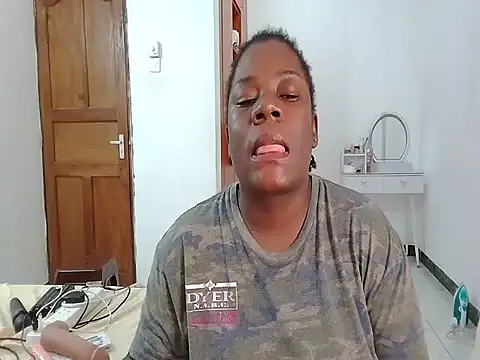 Deliciousgal online show from April 30, 2026, 7:21 pm