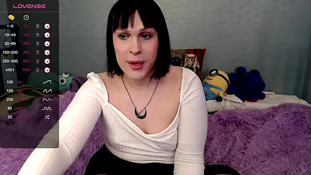 ivamayy online show from January 21, 2025, 11:24 am