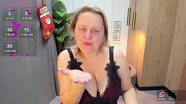 ScarlettSoft online show from December 23, 2025, 5:18 am