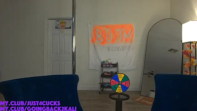 Snapshot of boomboomr00m chatting on October 16, 2025, 2:09 am boomboomr00m online show from October 16, 2025, 2:09 am